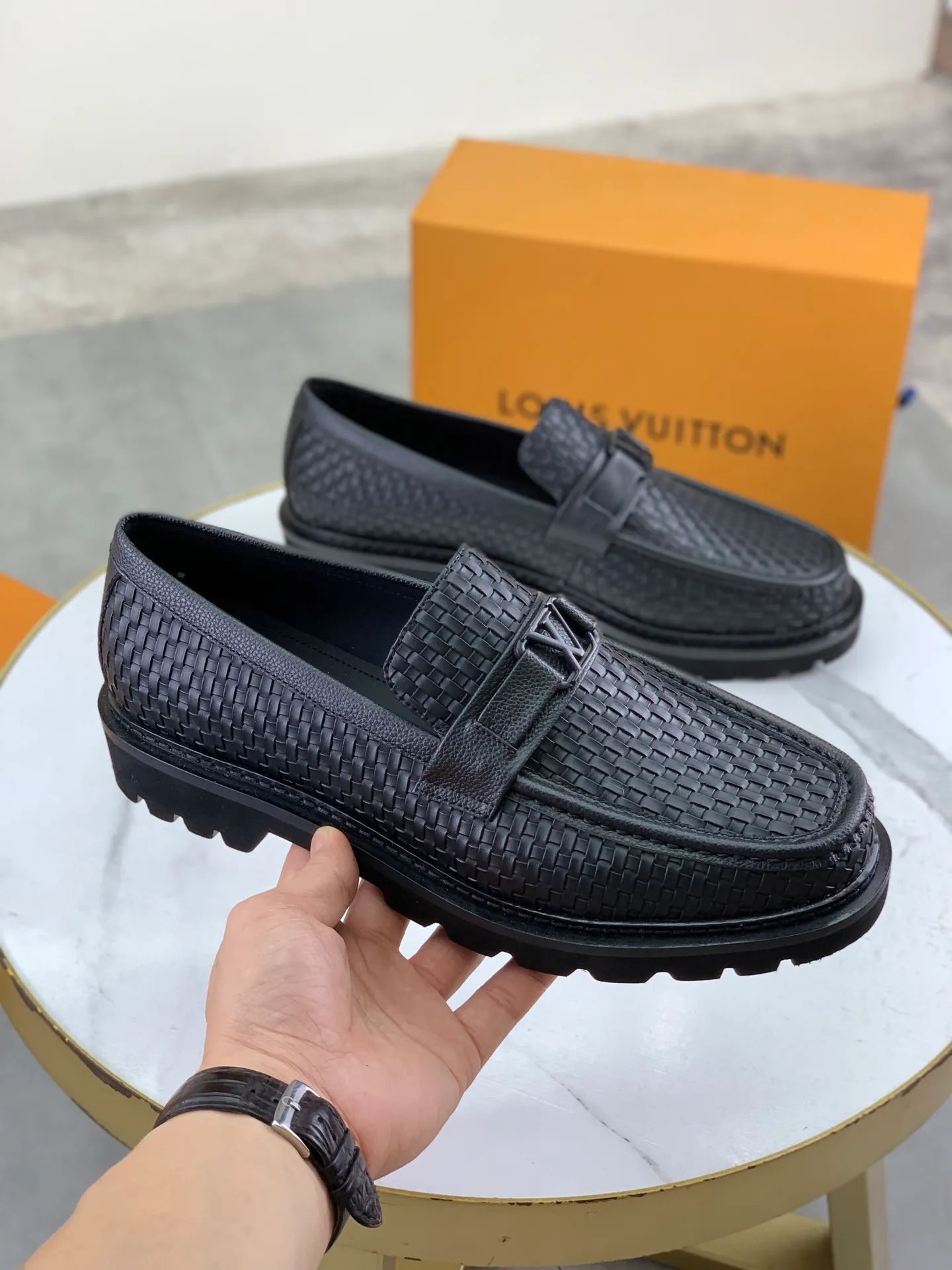 Factory price P820 💎💎💎LOUIS VUITTON [Louis Vuitton] - LV men's business casual leather shoes, luxurious and noble 👞All imported original cowhide, just to create a more comfortable wearing experience, upper: original high-end calfskin ➕Imported soft cowhide lining, original lightweight foam outsole ✔️ Color: 6️⃣colors available Size: 39-44 (38.45 46 can be customized (non-returnable)